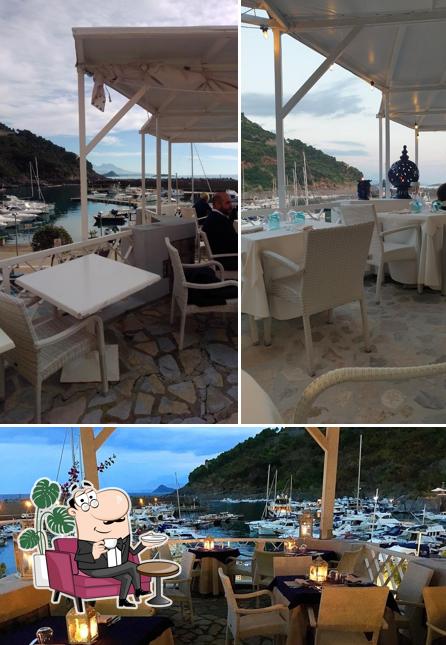 Gli interni di 1999 il Ristorante Porto di Maratea