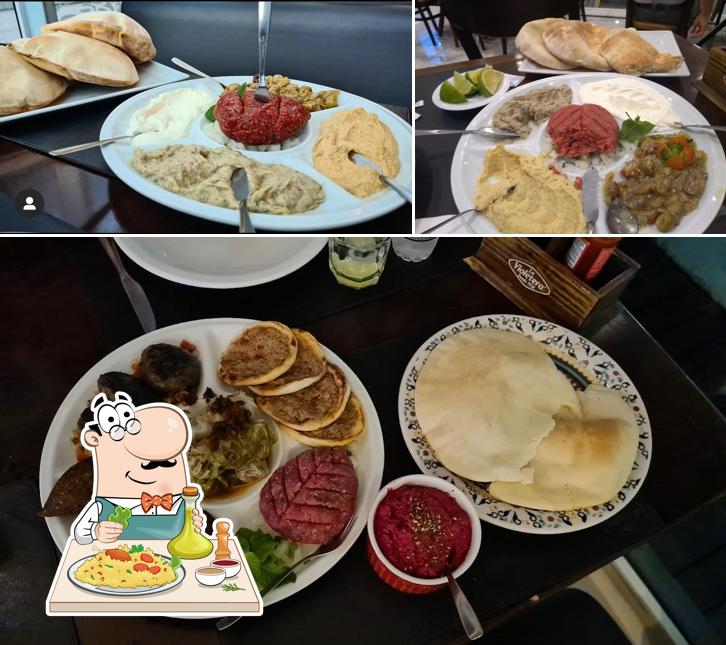 Comida em BaraQuias - Park Shopping Barigüi - Restaurante Árabe