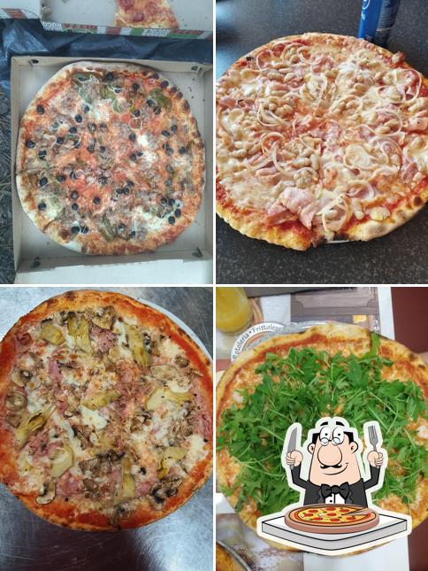 A Pizzeria DA MICHELE, puoi ordinare una bella pizza