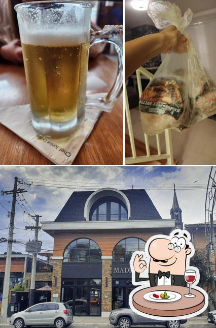 A foto da comida e exterior no Madero Burger Gramado