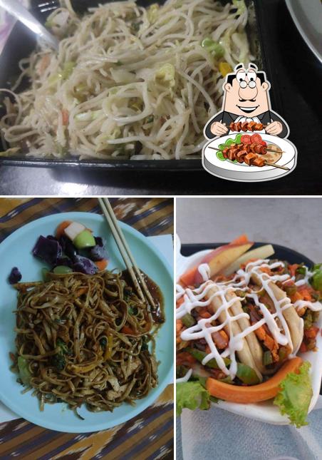 Meals at ROYALE ASIAN