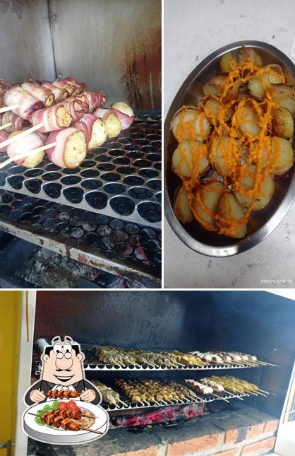 Comida em Espetinhos Silas