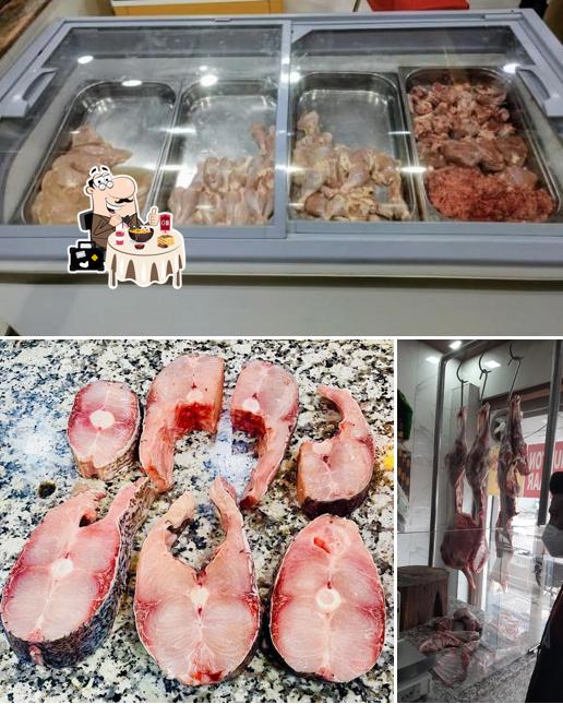 Food at Billa Chicken Centre