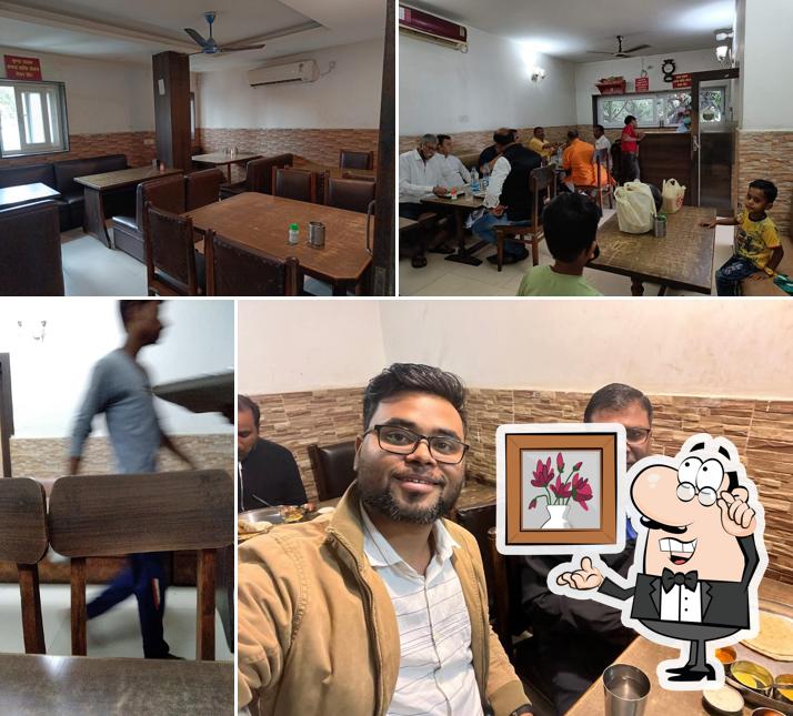 Check out how Abhiruchi - Marwari Vaasa Bhojnalay (1940) looks inside