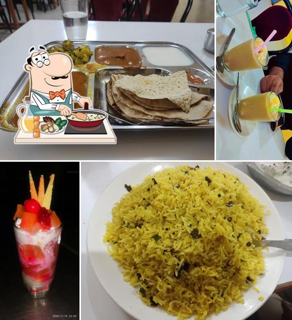 Fried rice at Indian Coffee House