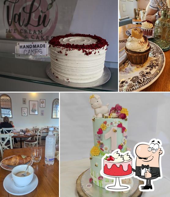 Red velvet cake al VaLù Bakery & Cakes