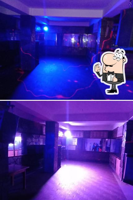 Here's a photo of d3 alehouse
