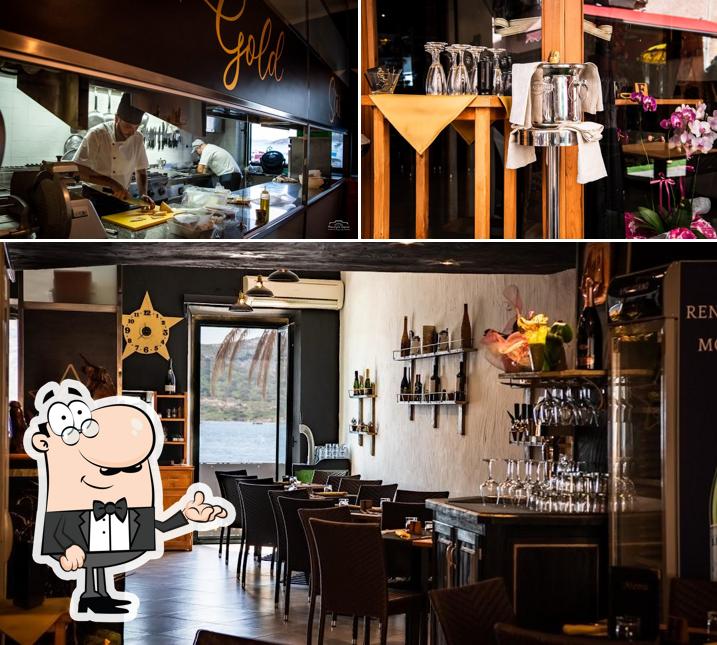 Siediti a un tavolo di Gold Star Ristorante