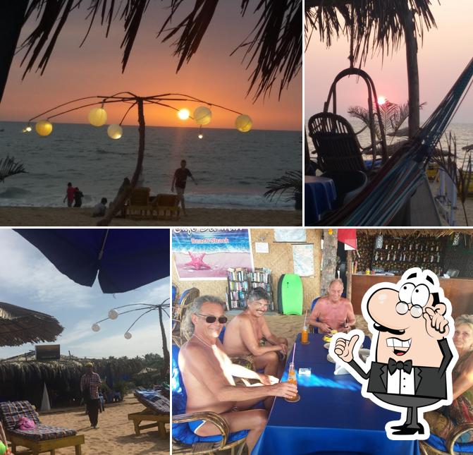 The interior of Cafe Del Mar BEACH SHACK