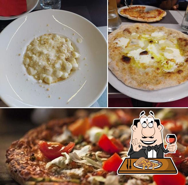 Ordina tra le svariate varianti di pizza