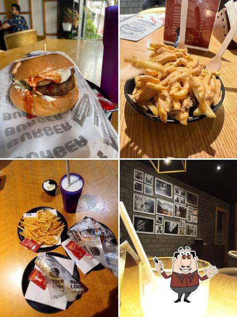 Food at Burger Lounge