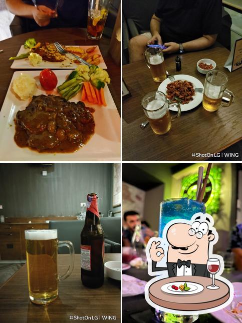 Food at Rocks & Brews by Royal Residency