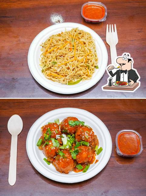 Food at Noodle Box In