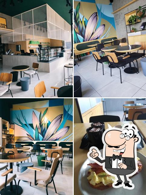 O interior do Eu Quero Café