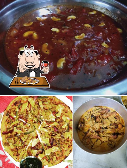 Try out pizza at Mithu's kitchen