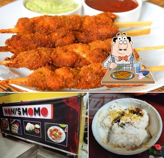 Chicken wings at NONI'S MOMO