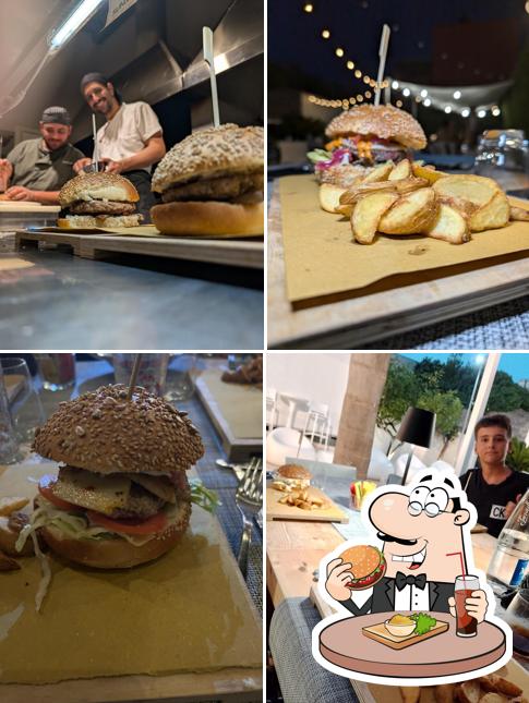 Ordina un hamburger a Ristorante Miar