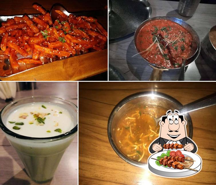 Food at Mini Punjab