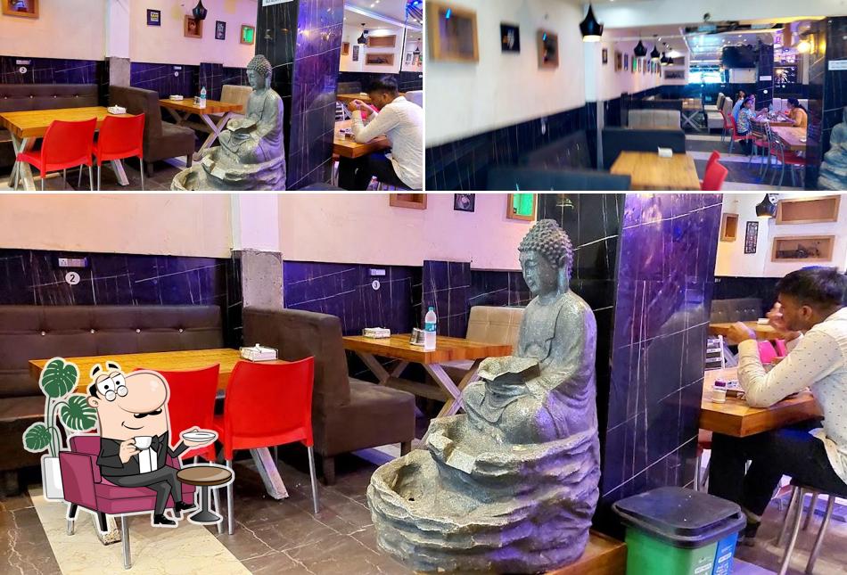 Check out how Panj Tara Dhaba looks inside