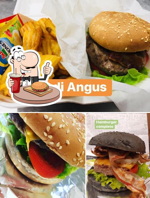Ordina un hamburger a Dedalo S.a.s
