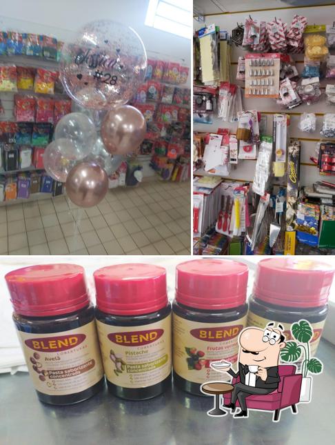 A imagem do Ganache’s interior e bebida