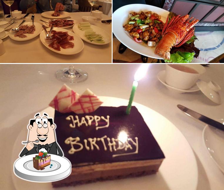 Chocolate cake at China XO