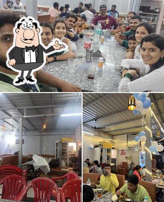 Among various things one can find interior and beverage at Kailash lok restaurant