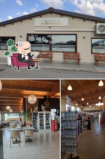 Siediti a un tavolo di L'Aquerello - Bere e Mangiare