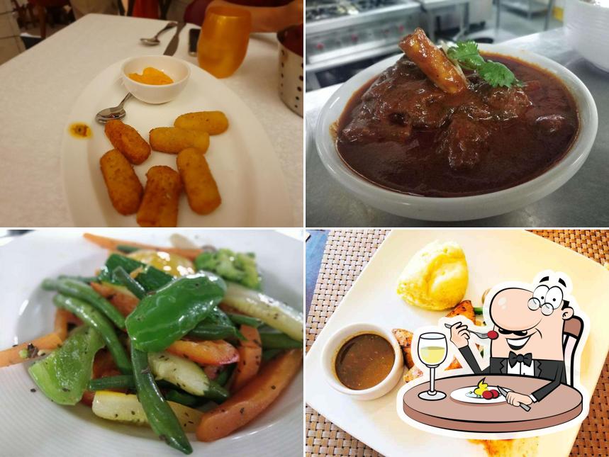 Food at Silver Saloon