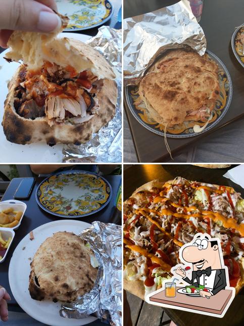 Panino con maiale stirato al Ke Pi - Pizza Kebab