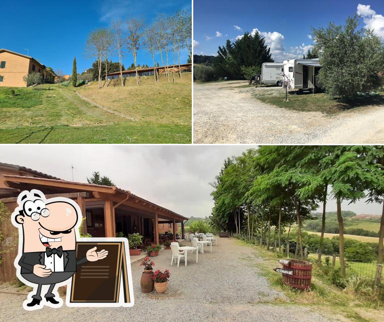 Puoi goderti l'aria fresca da seduto all'esterno di Agriturismo "Il Sambuco"