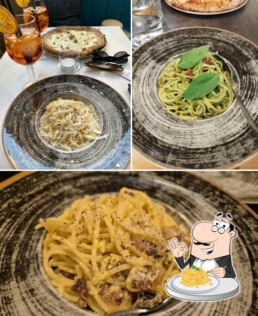 Spaghetti alla carbonara al Pizzeria Maya