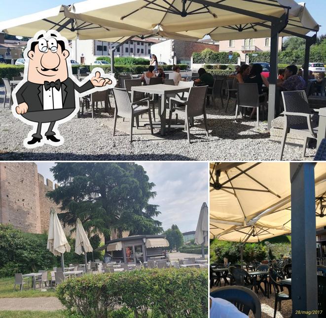 Gli interni di BARACHIN - Chiosco Bar Gelateria