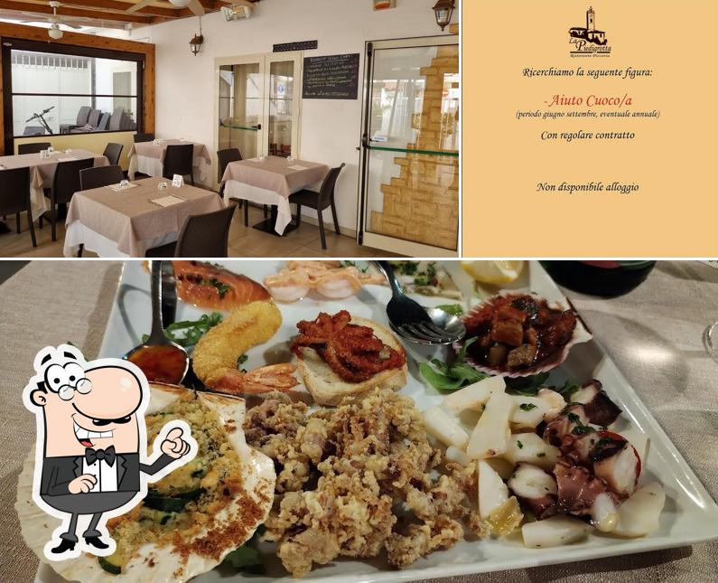 Tra le diverse cose da La Piedigrotta Di Pasquale Aurelio si possono trovare la interni e cibo