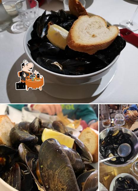 Cozze al Osteria Sociale Casa del Popolo