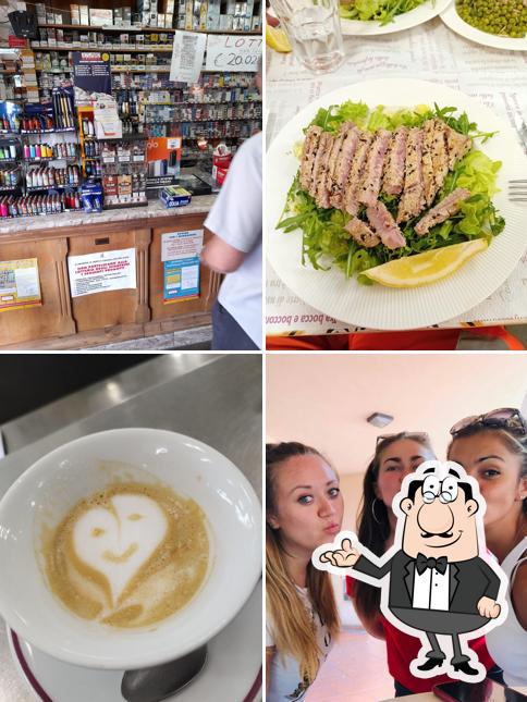 Siediti a un tavolo di Bar Carlino