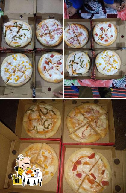 Food at Chitra PizzA