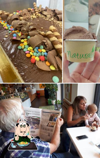 Questa è la foto che presenta la cibo e interni di Bar Gelateria Naturalia Alessandria