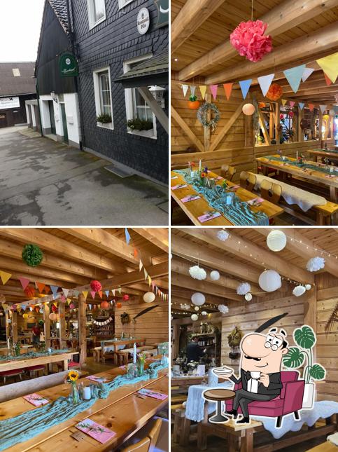Installez-vous à l'une des tables de Eierkaal Gasthof