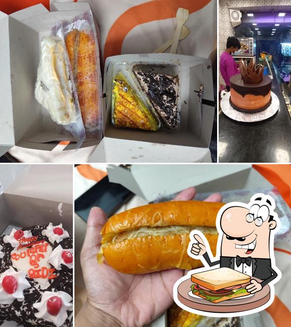 Grilled cheese sandwich at Mio amore