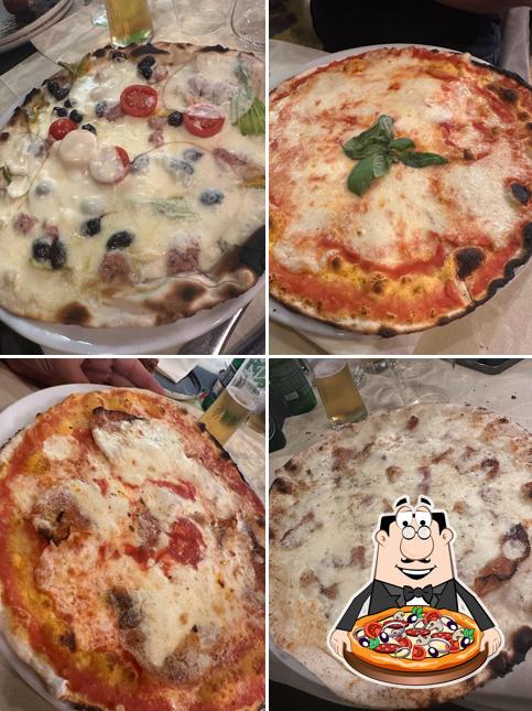 Ordina tra le molte varianti di pizza