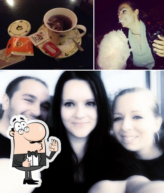 Vedi questa foto di Caffe Club 911