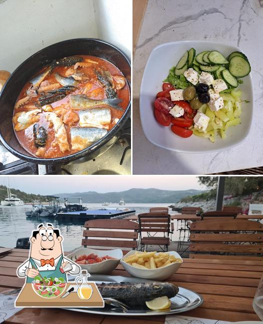 Insalata greca al Hidden Lagoon Lounge & Beach Bar