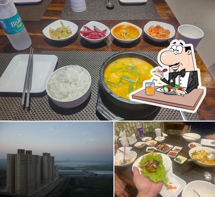 The picture of food and exterior at yewon restaurant, Hiranandhani Parks, oragadam, chennai
