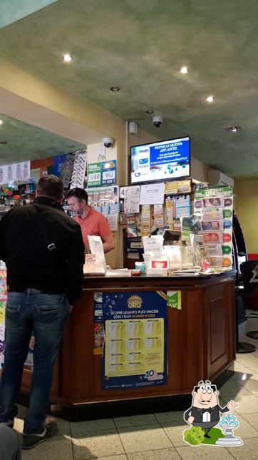 Gli esterni di BAR CENTRALE DI TOSATTO STEFANO E C. SNC