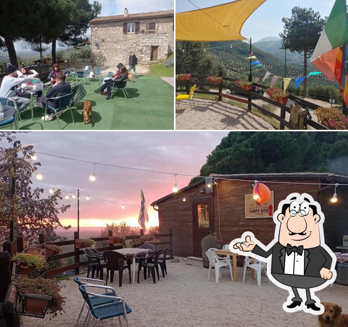 Dai un'occhiata agli interni di Bar Campo Base local food