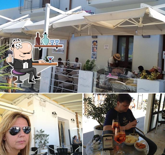 Dai un'occhiata agli interni di Bar gelateria La Sirenetta