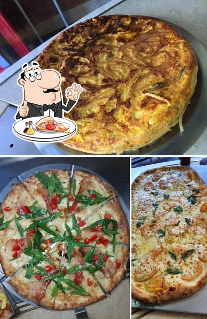 Scegli una pizza a Caffè Cavour