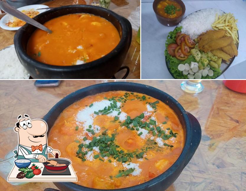 Curry de frango em Restaurante Ilha do Peixe