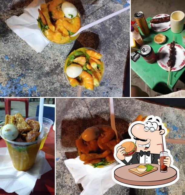 Peça um hambúrguer no Vira Verão Espetos